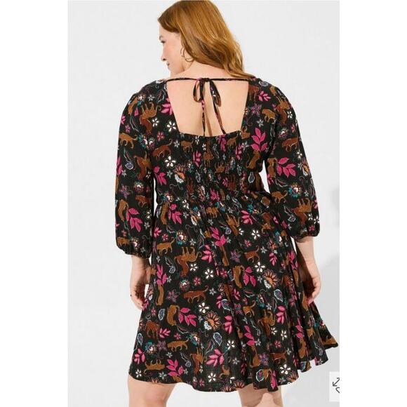 NWT Torrid Mini Rayon Slub Balloon Sleeve Twist Font Dress Size 00 Plus - Picture 2 of 9